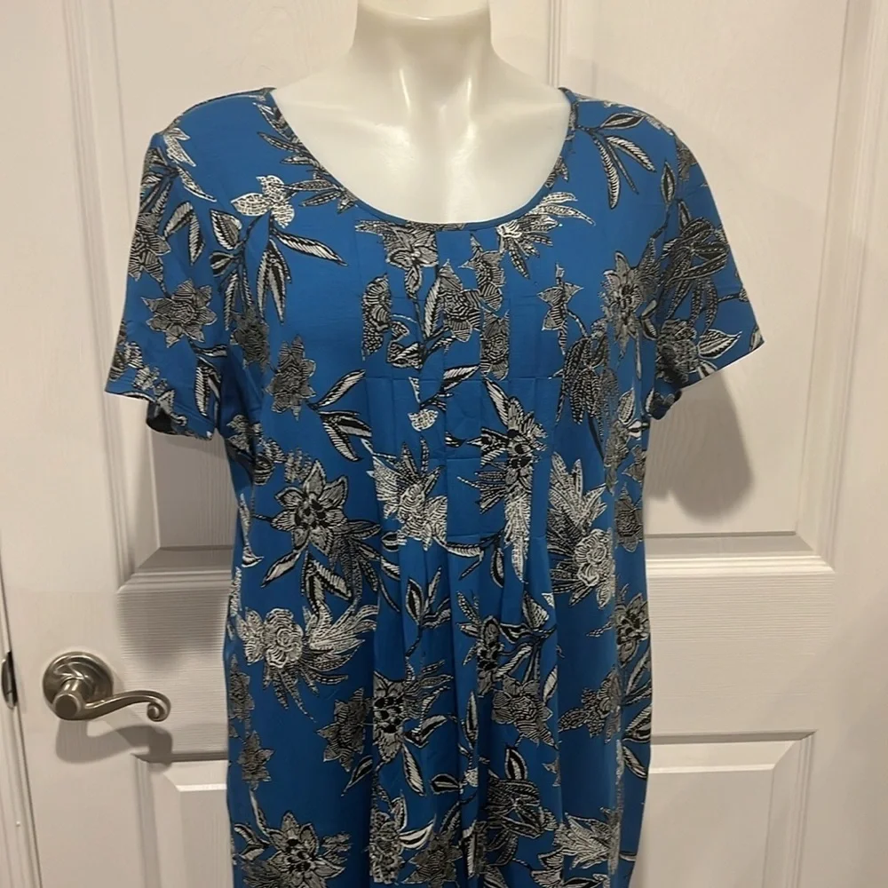 J.Jill wearever collection pleated blue floral shift dress size Large